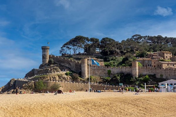 Planifier votre séjour à Tossa de Mar